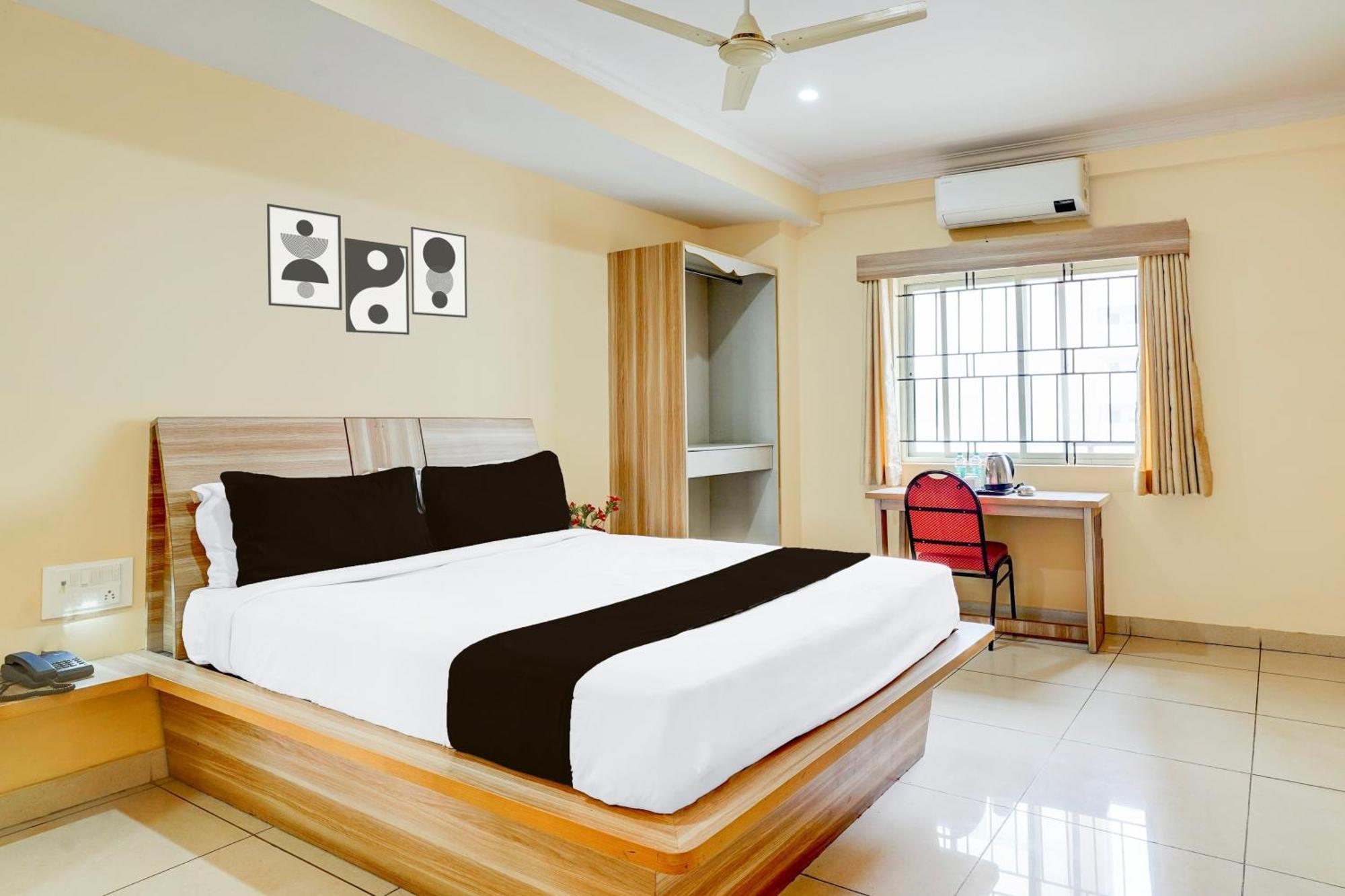 Fabhotel Bns Comforts Bangalore Exterior photo