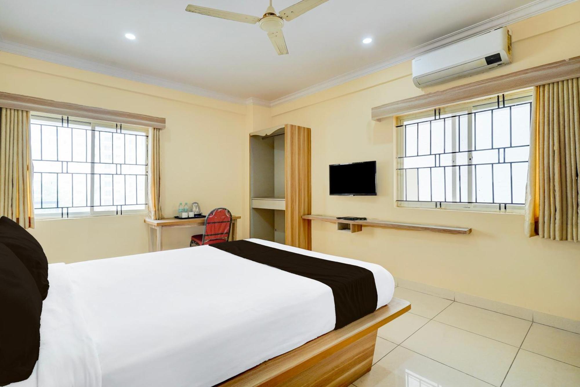Fabhotel Bns Comforts Bangalore Exterior photo