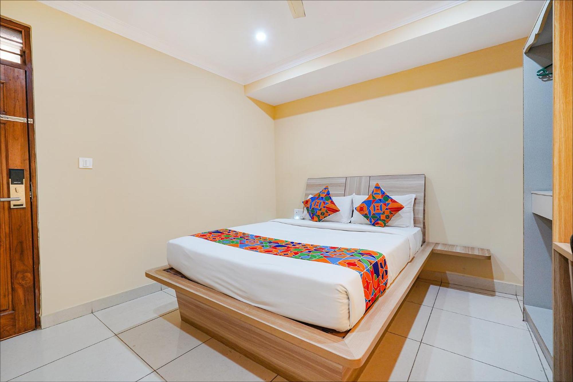 Fabhotel Bns Comforts Bangalore Exterior photo