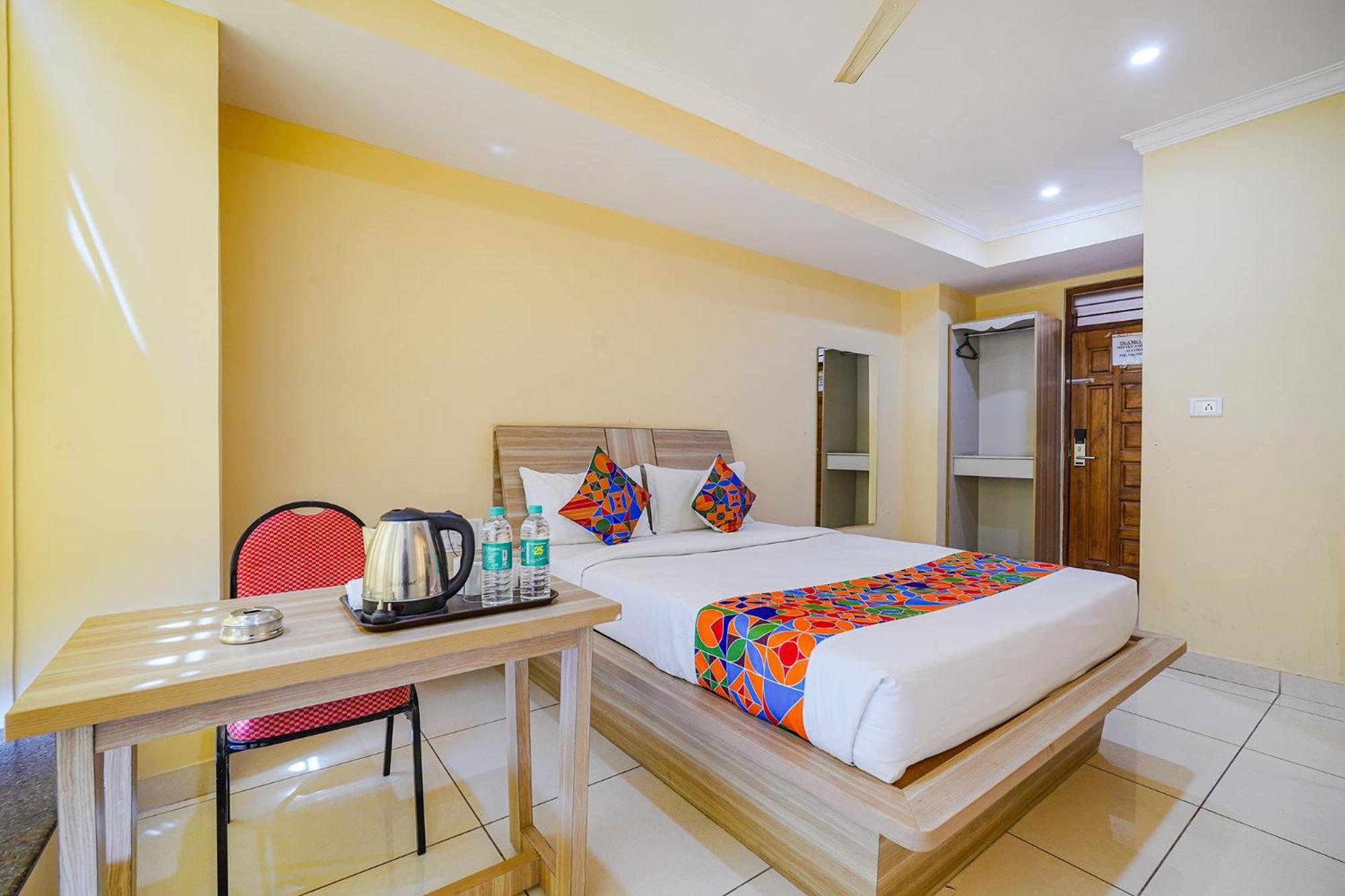 Fabhotel Bns Comforts Bangalore Exterior photo